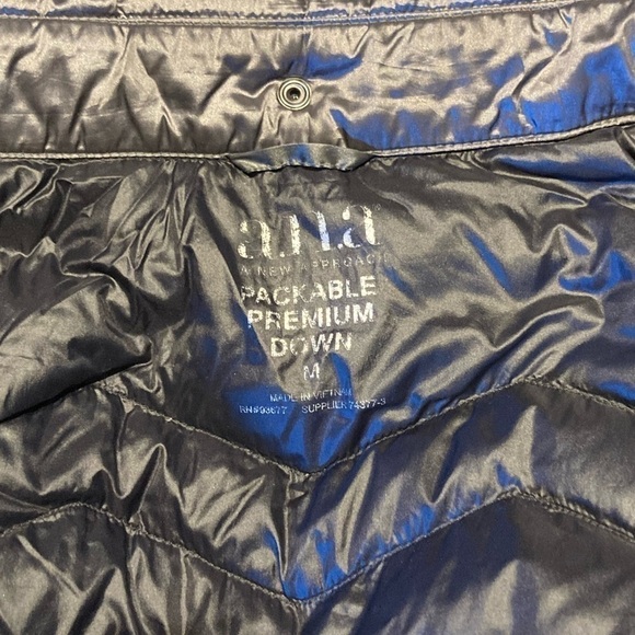 Ana - Women’s Down Filled Light Weight Puffer Jacket - Picture 11 of 11